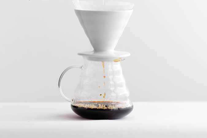 味の安定とスマートさを両立させるコーヒーサーバー